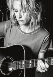 Shelby Lynne