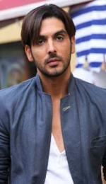 Zayed Khan